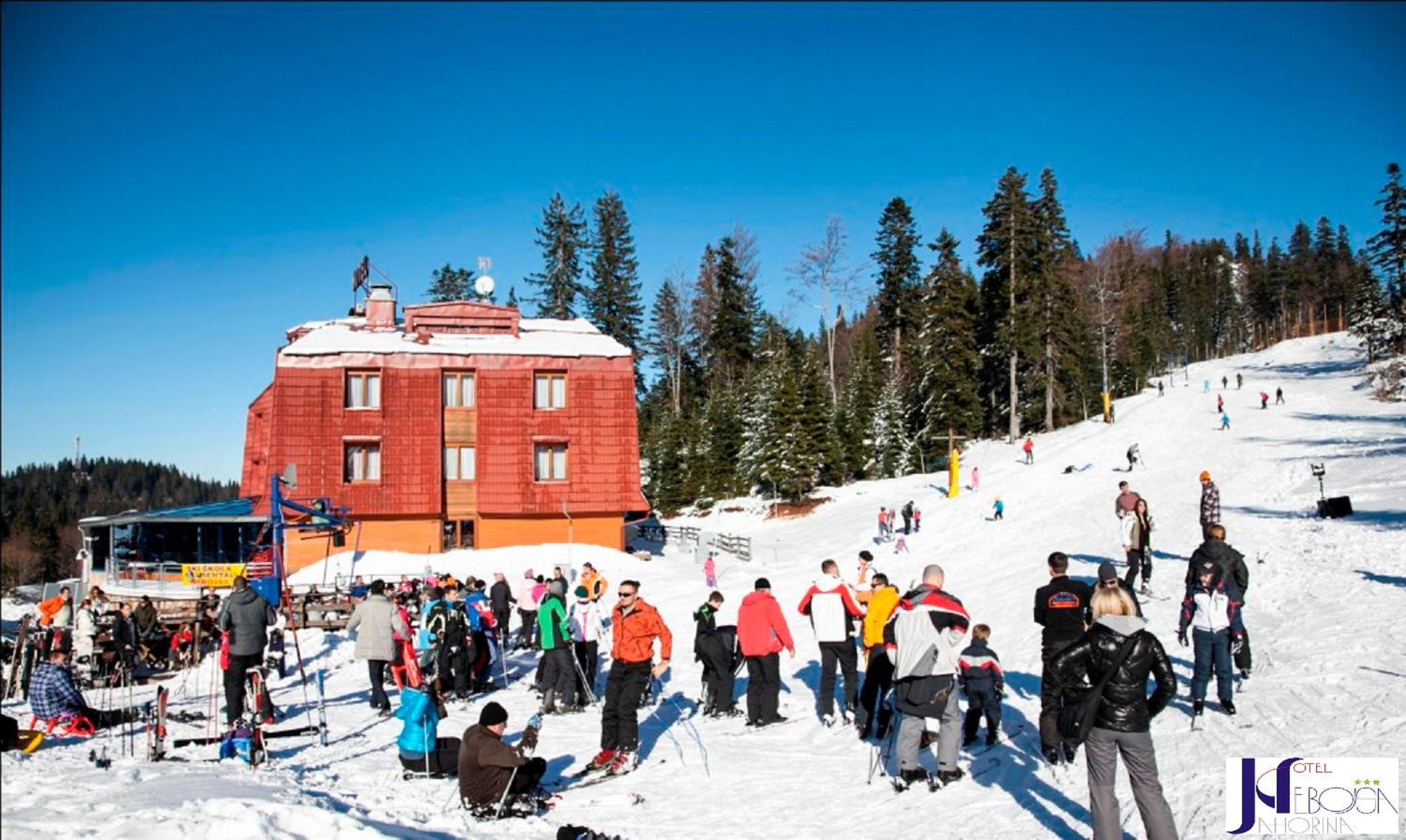 Hotel Nebojsa Яхорина Екстериор снимка